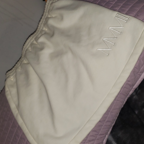 MY MUM MADE IT SOFTES SKIRT - Picture 3 of 4